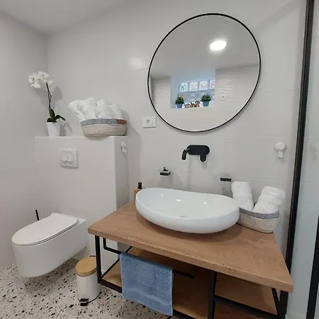 Stefi * Novi Vinodolski