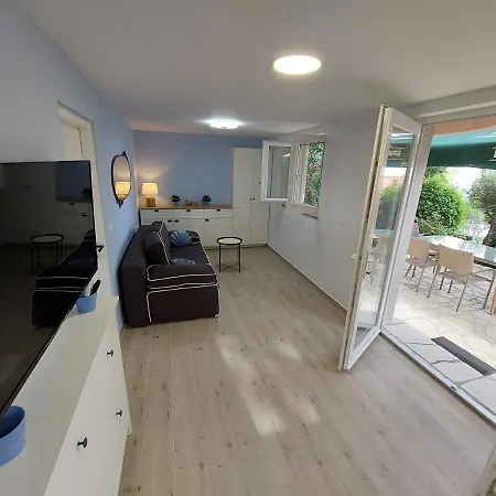 Stefi * Novi Vinodolski